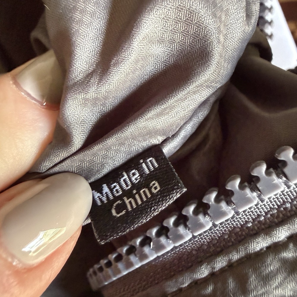 MZ Wallace Medium Metro City Tote Magnet Gray Quilted Shoulder Bag Purse Travel - Picture 14 of 14